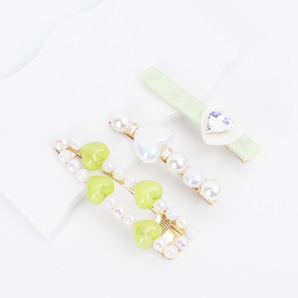 HEBILLAS PARA EL PELO, CORAZONES CON PERLITAS X3 PCS CITY GIRL B-3964-31